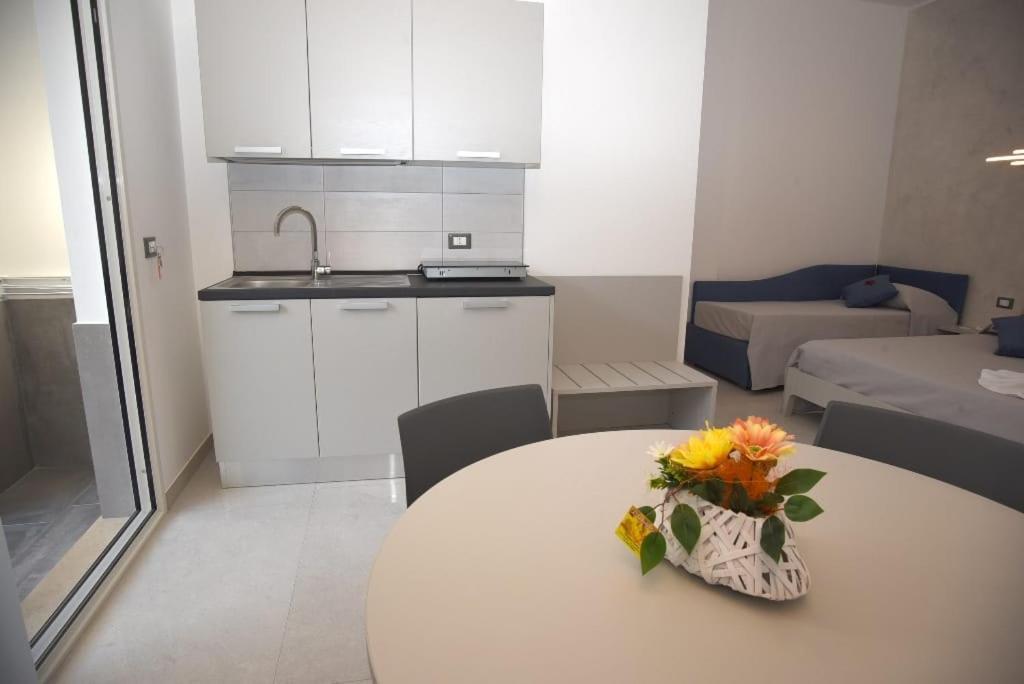 Angelo Bianco Appartment 3 Porto Cesareo Esterno foto